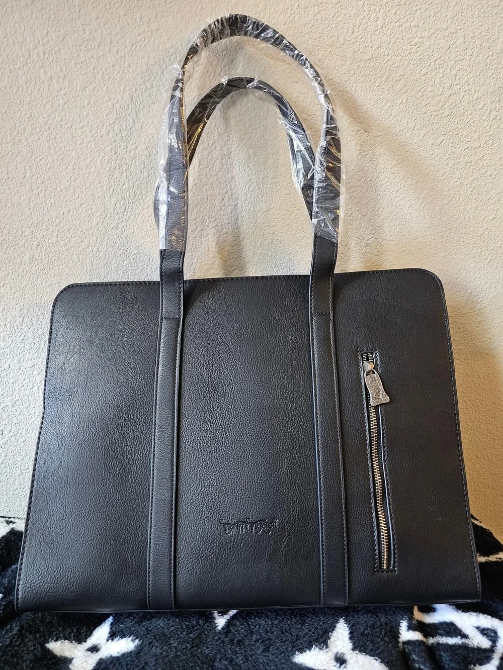 Trinity Ranch CCW Cowhide Black & White Satchel with Matching Wallet